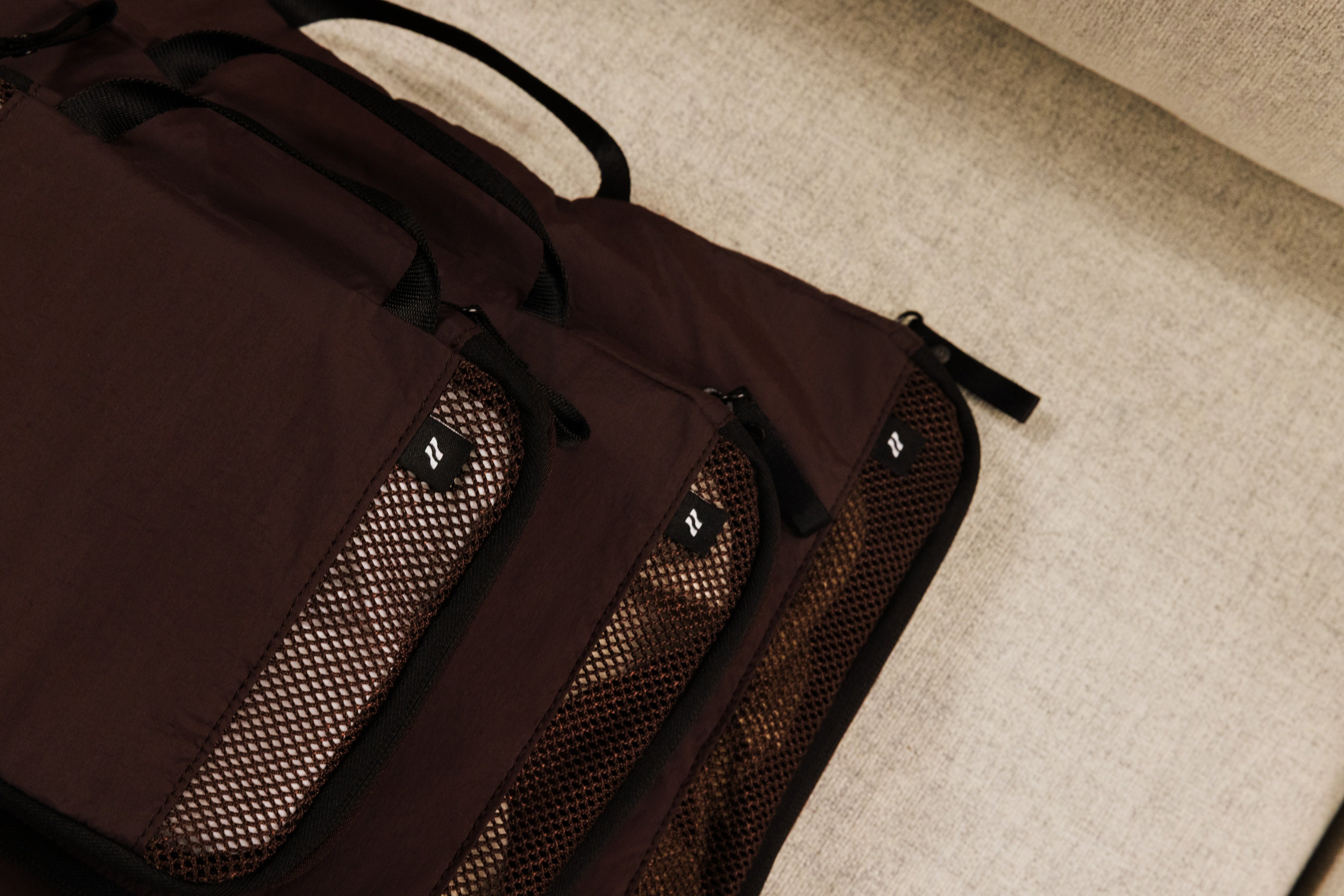 Deep CocoaのOrdo Compression Packing Kitの3つのポーチ