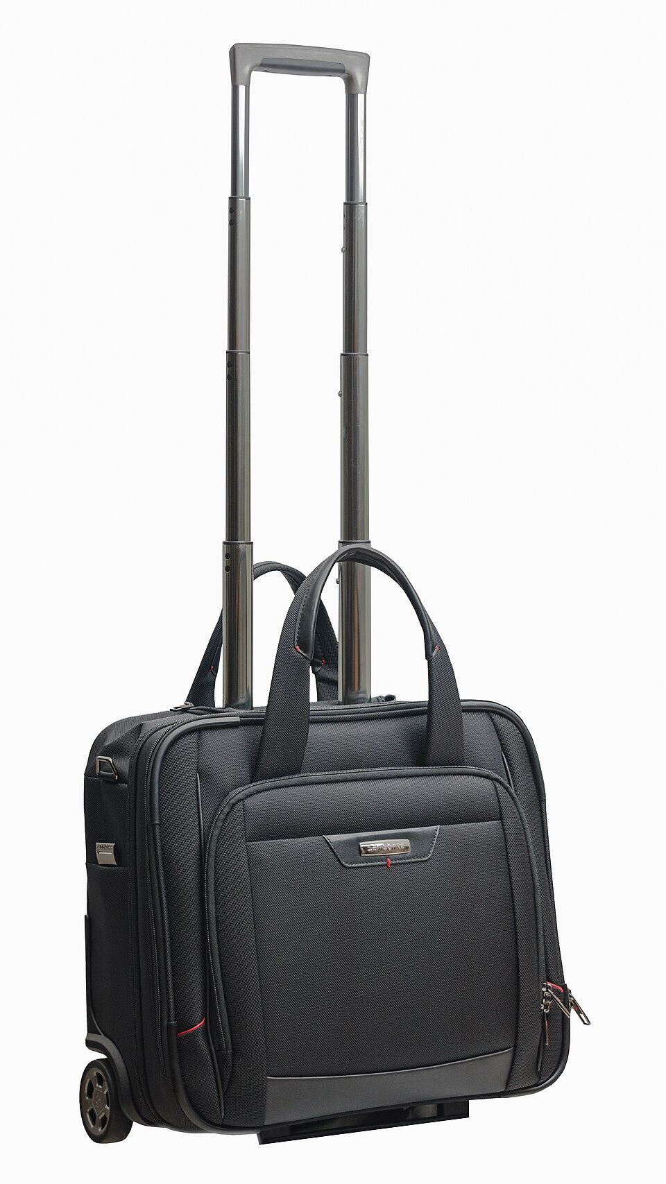 黒いSamsonite Pro-DLX 4 Rolling Tote 16.4、伸ばしたハンドルと前面ポケットが見える